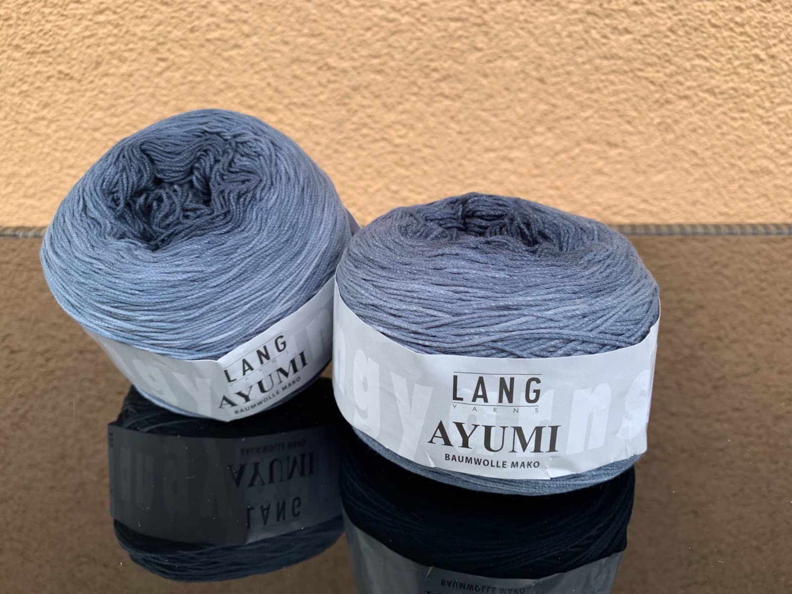 Lang Yarns Ayumi, Baumwoll-Bobbel degradé gefärbt, verschiedene Farben, Blautöne